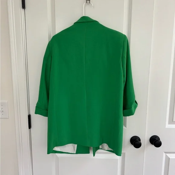 Zara Women's Green Blazer - Picture 2 of 3